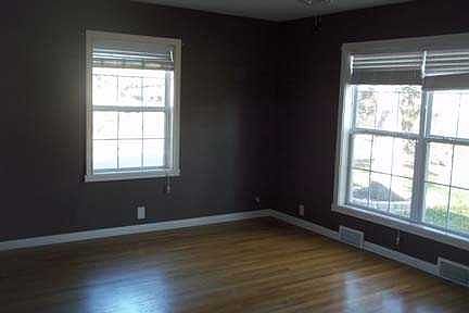 3rd image of 5450 Indianola Ave