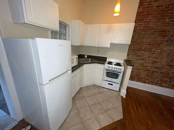 4th image of 4402-4431 Chestnut St #4427-2