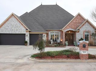 901 Magnolia Dr, Ada, OK 74820