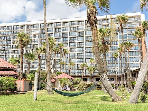 5th image of 500 Padre Blvd