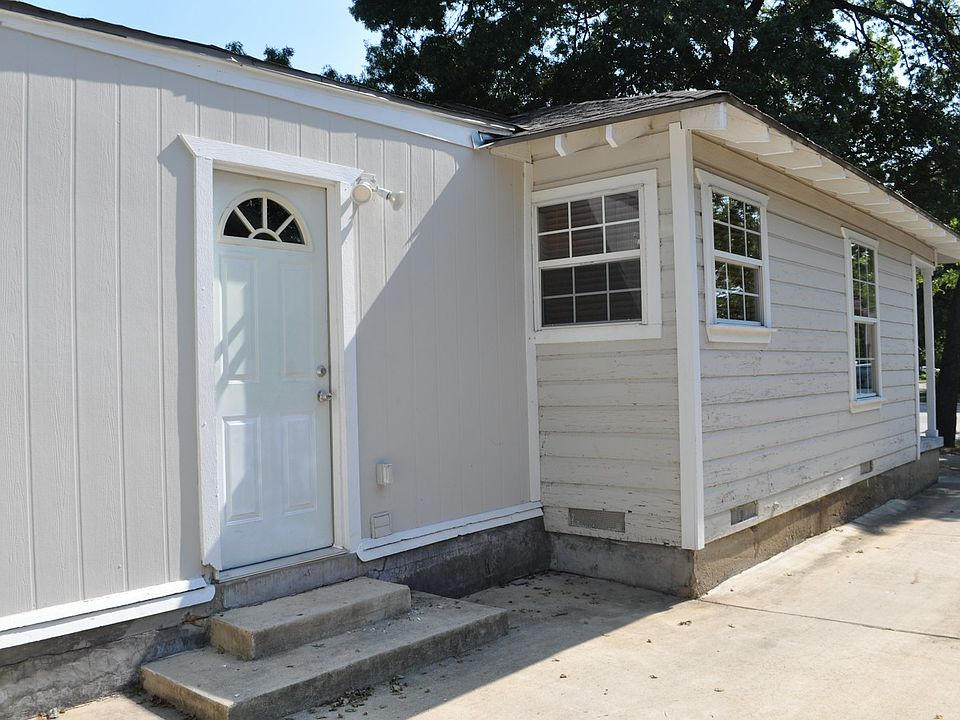 2nd image of 1416 Easton Rd