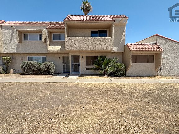 5th image of 4759 W Marlette Ave
