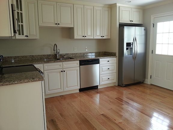 5th image of 2705 Sieglinde Ct