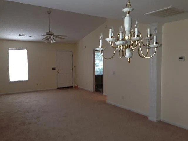 2 bed, 1150 sqft, $1,450 — Photo 4