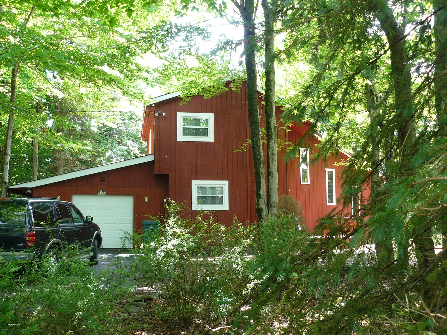 9754 Leland Ter photo 1
