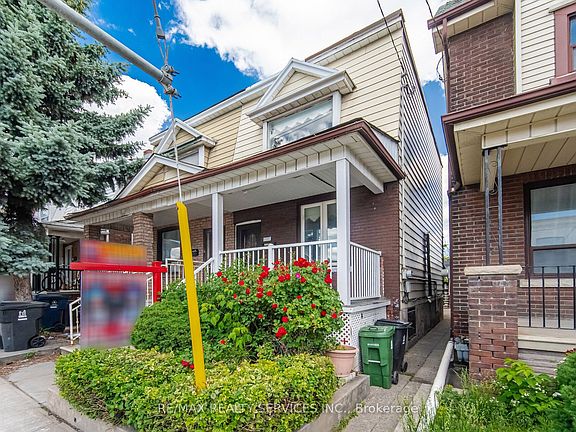 3rd image of 1147 Dufferin St