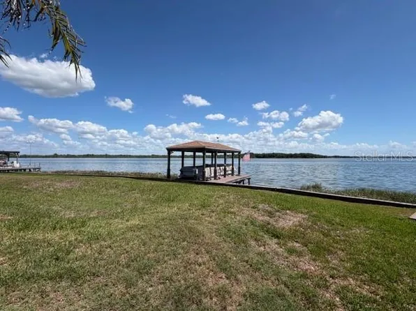 4 Big Tree Dr, Fruitland Park, FL 34731