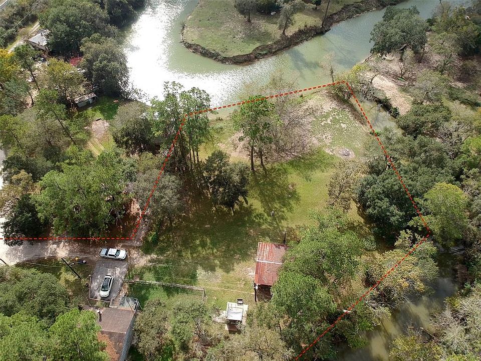 1st image of 7838 Bayou Dr