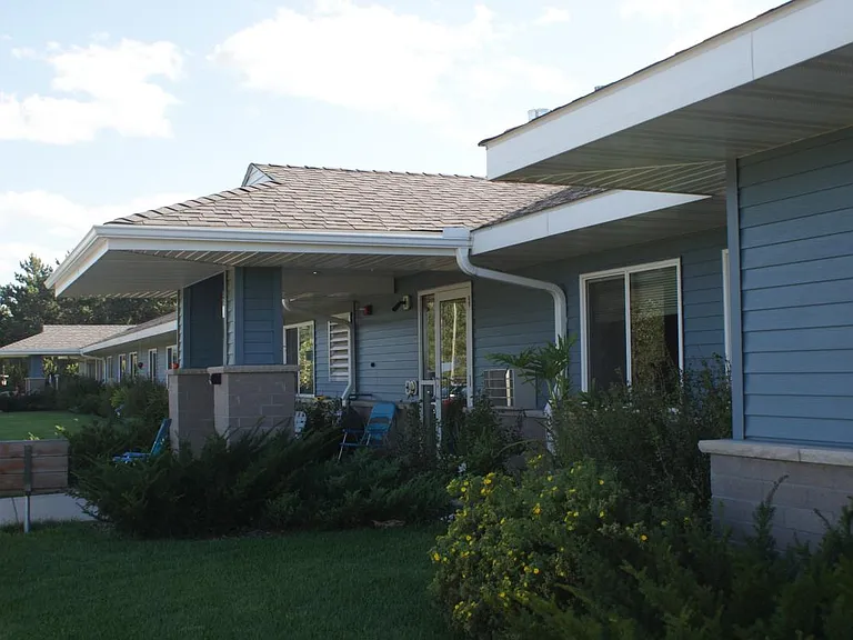 205 Airview Dr — Photo 17