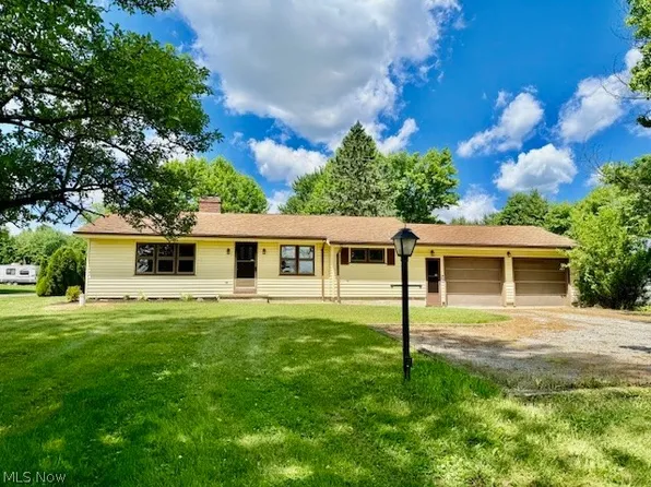 4179 Fairfield School Rd, Leetonia, OH 44431