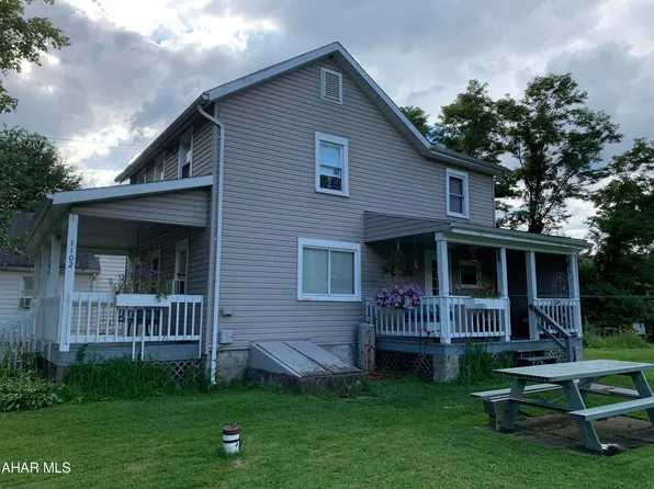 1102 Puzzletown Rd, Duncansville, PA 16635