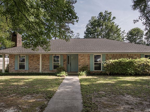 2nd image of 7936 Chaperral Dr