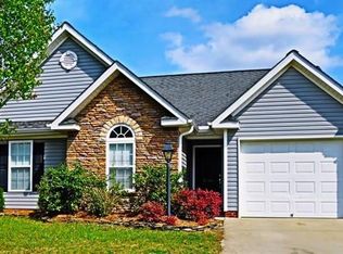5263 Mount Hope Dr, Winston Salem, NC 27107