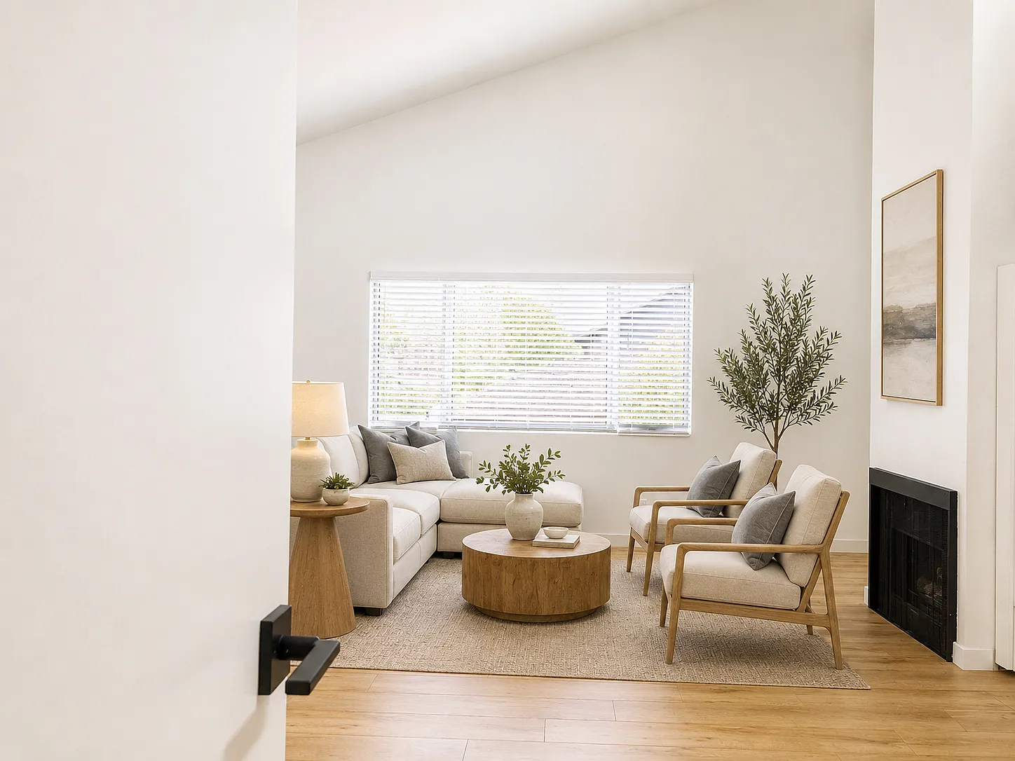 2 bed, 925 sqft, $2,895 — Photo 3