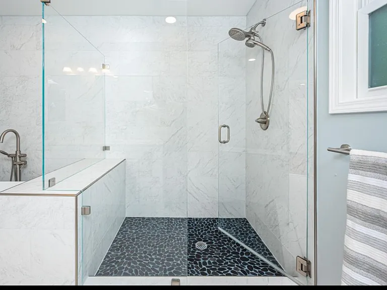 1020 Burning Tree Dr — Photo 35