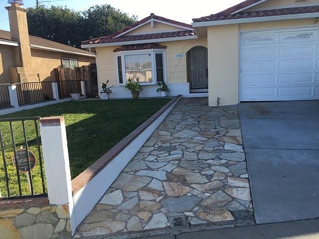 1st image of 1101 Starlite Dr