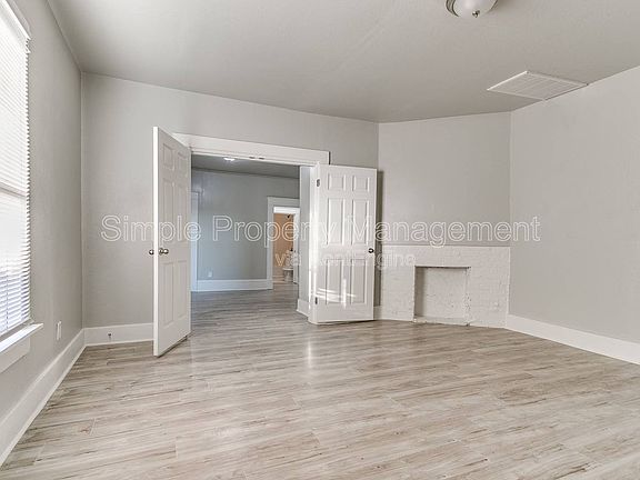 3rd image of 1721 NW 1st St