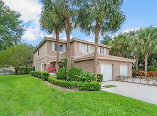 4603 Pinemore Ln, Lake Worth, FL 33463