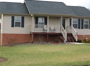 288 Mockingbird Pl, Jonesborough, TN 37659