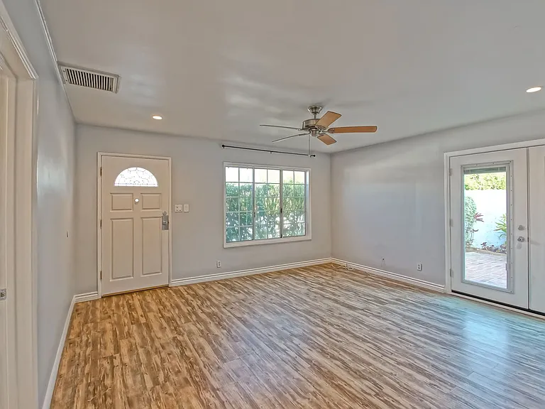 615 N Peck Ave — Photo 11