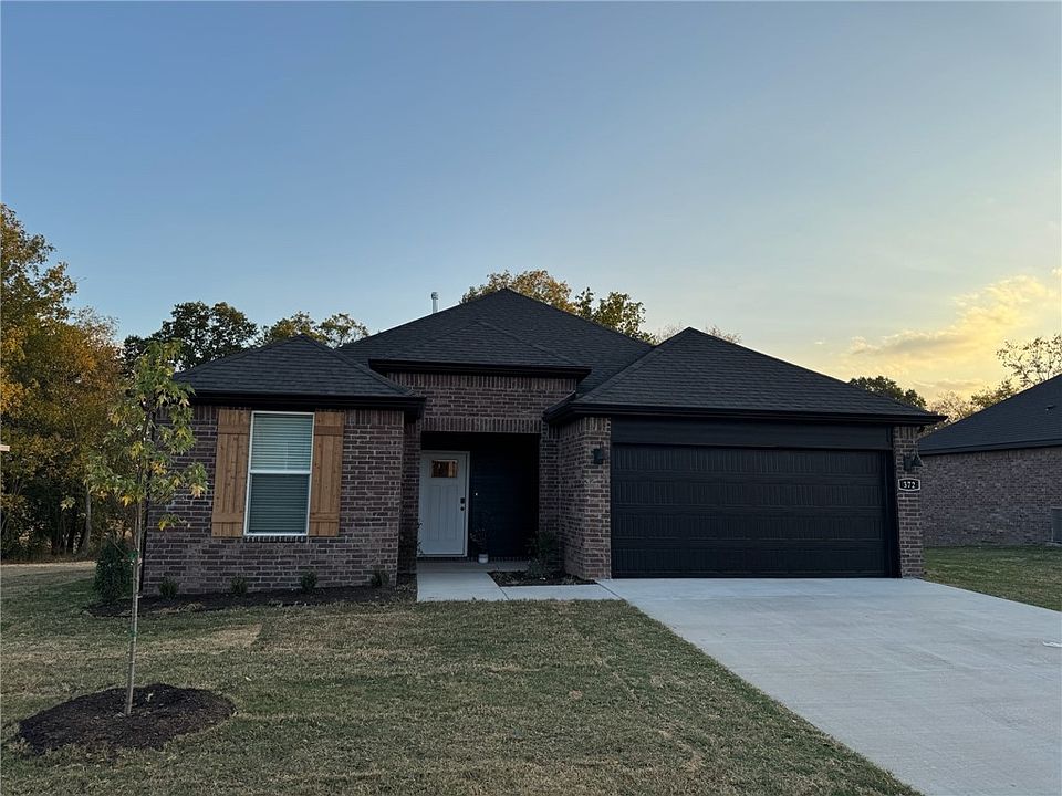 1st image of 372 N Yona Ln