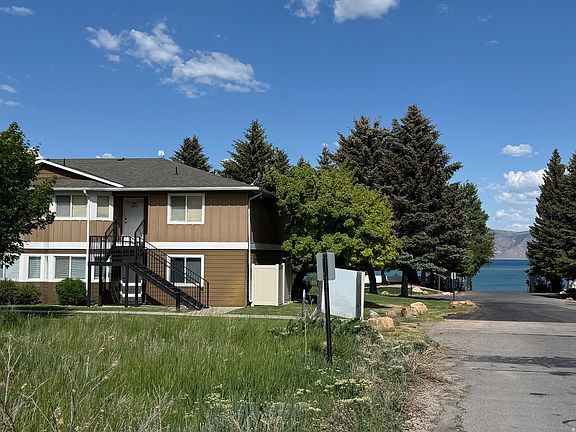 3rd image of 815 N Harbor Dr #201