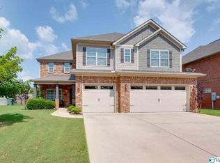7017 Derby Dr SE, Owens Cross Roads, AL 35763