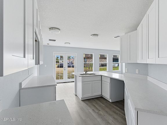 5th image of 1440 GRAND Street