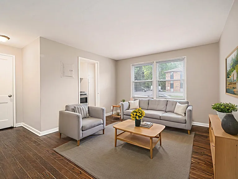 Manor Ridge Apartments — Photo 25