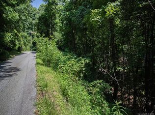 10 Creekside Dr, Maggie Valley, NC 28751