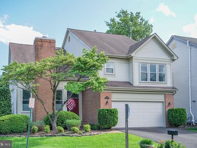 7501 Silver Maple Ln, Falls Church, VA, 22042