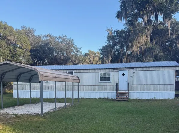 106 Shara Ln, Satsuma, FL 32189