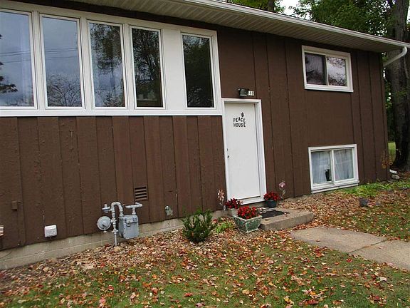 3rd image of 308 Vincent St #310