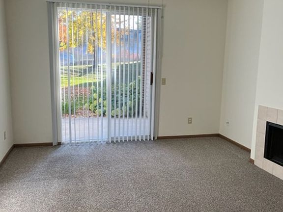 4th image of 4105 W Hollow Creek Dr #4037