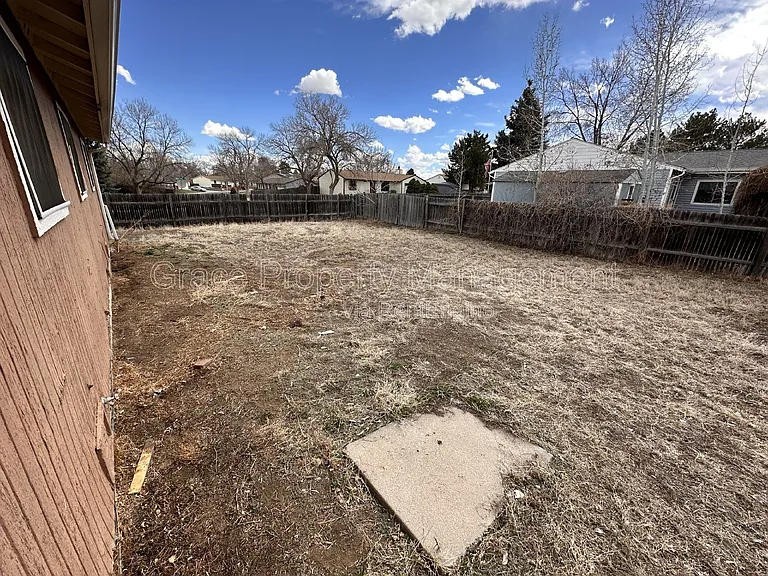2874 E 118th Ct — Photo 12