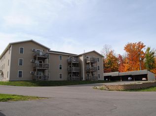 220 Northwoods Rd APT 5, Marquette, MI 49855