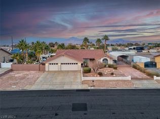 120 E Rochell Dr, Henderson, NV 89015