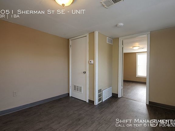 4th image of 1051 Sherman St SE