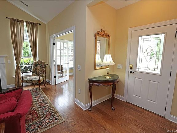 5th image of 1918 McKirkland Ct
