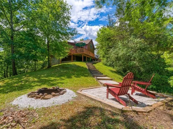 3 Superstitious Drive, Coxsackie, NY 12051