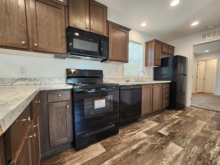 Oakwood Village — Photo 15