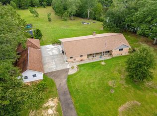 294 Burgetown Rd, Carriere, MS 39426