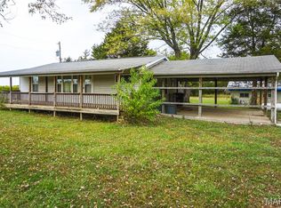 19811 Vineyard Outer Rd, Saint James, MO 65559