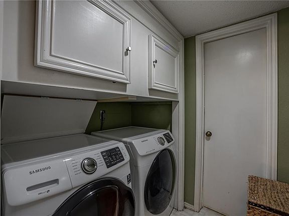 5th image of 1702 Quail Run Dr