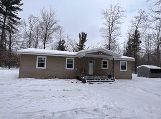4780 Summer Place Ln, Cheboygan, MI 49721