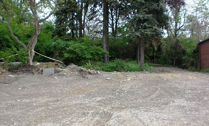 1st image of 12723 Broadway Ave