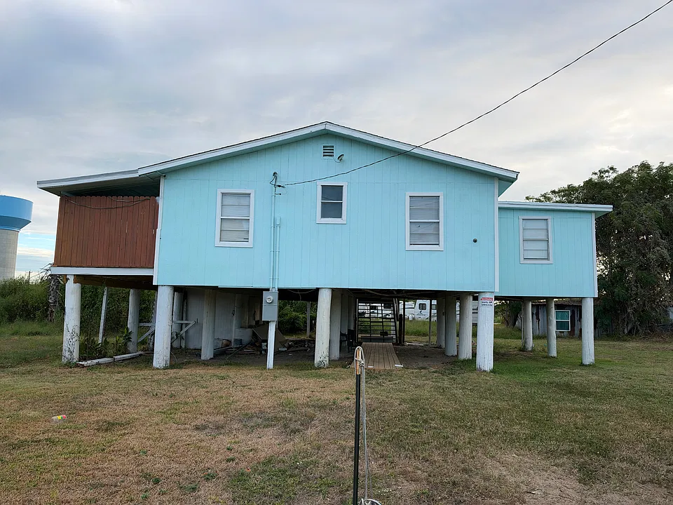 1014 Canal W