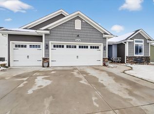 2434 Ashford Trl, Portage, MI 49024