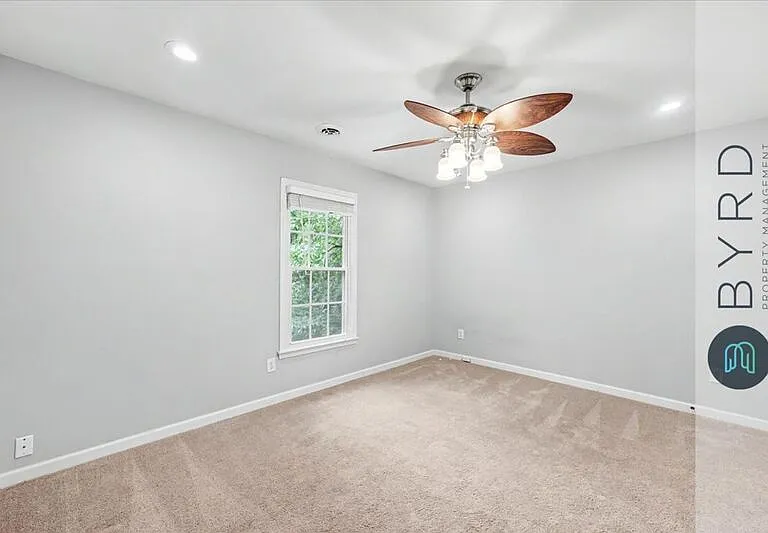4743 Fordham Rd — Photo 31