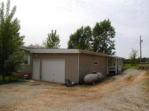 4th image of 4762 County Road 1340